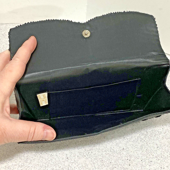 Vintage Mid Century Black Satin Sequins & Beaded Dressy Purse Made in Hong Kong - Picture 6 of 8